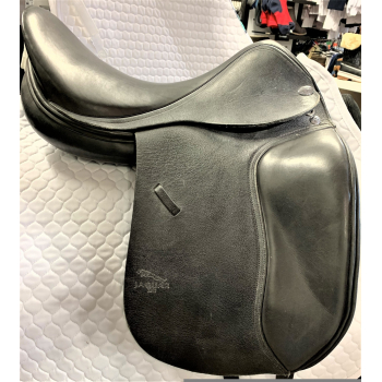 Jaguar Deep Seat XKC Dressage Saddle 18