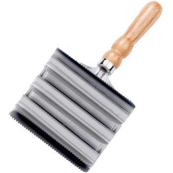 Lincoln Metal Curry Comb